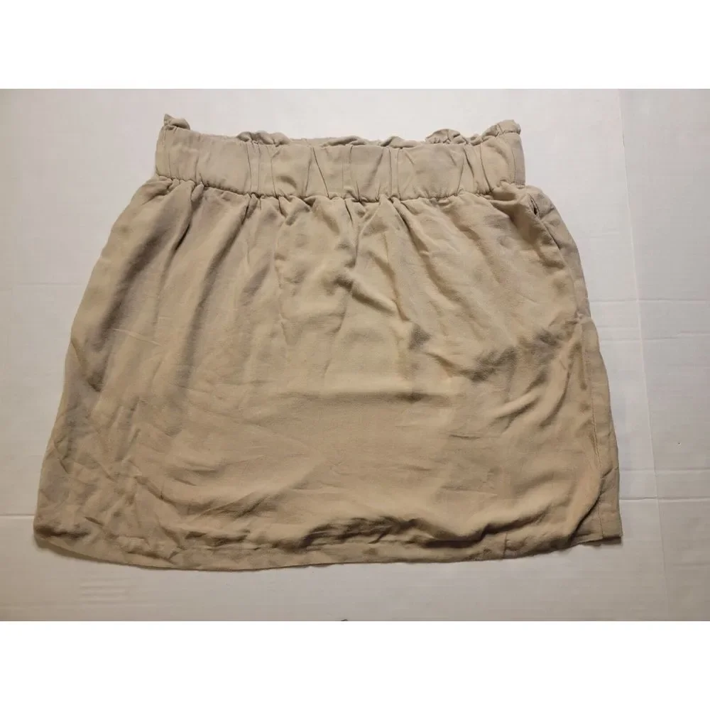 Aqua‎  Size L Above Knee/mid Thigh Length Beige Skirt